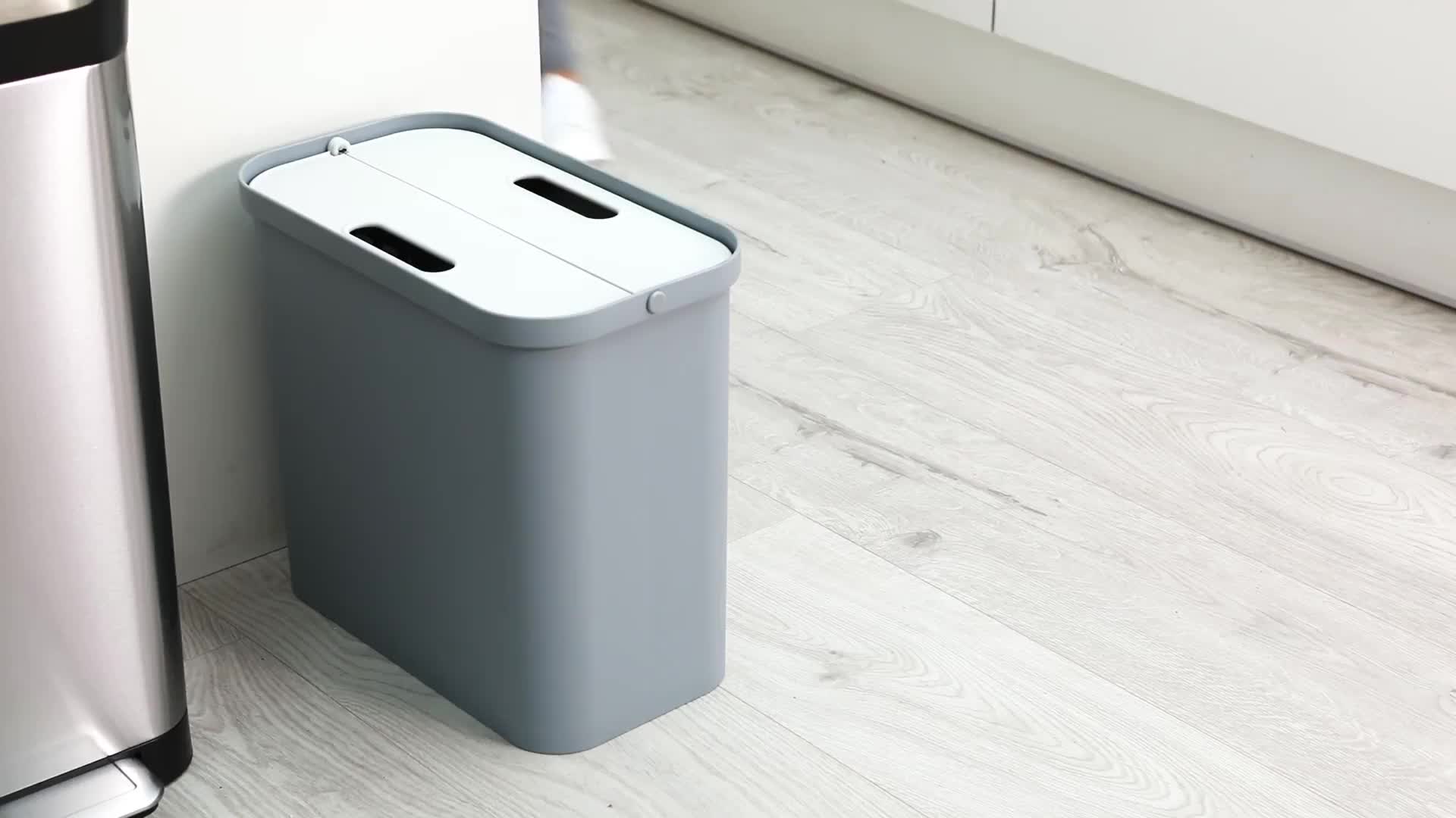 VERTEC ONE GEOLANDARセット！ 1734-① 2本分 送料込み GoRecycle 32L Recycling Collector | Joseph Joseph EU